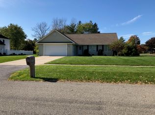 8414 Randall Pl, Eden, NY 14057