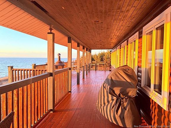 5th image of 27 Janeville Beach Rd