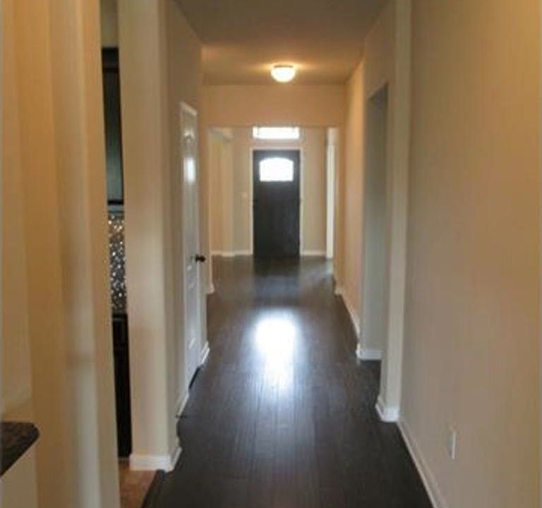 2nd image of 1909 Tawakoni Dr