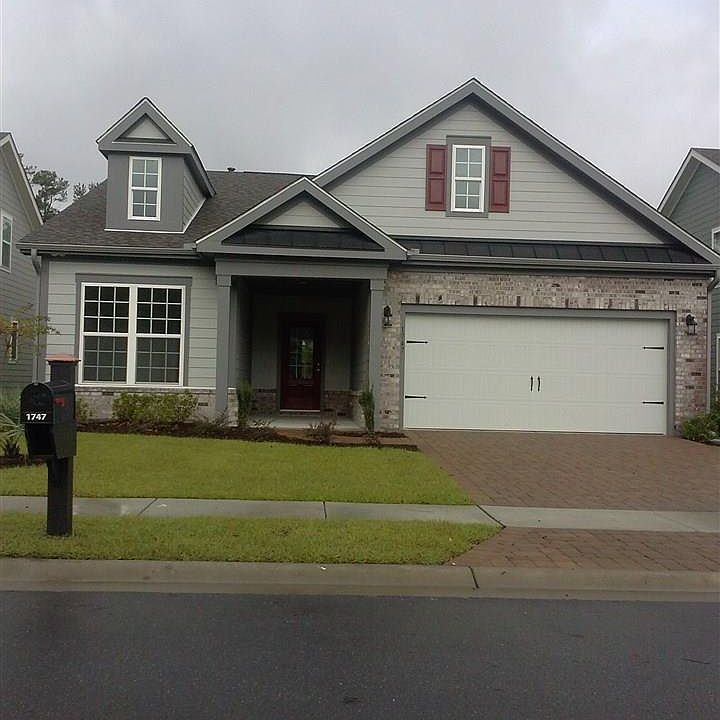 2nd image of 1747 Orchard Dr