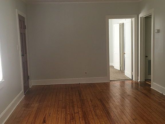 4th image of 2102 N Troup St Lot 4