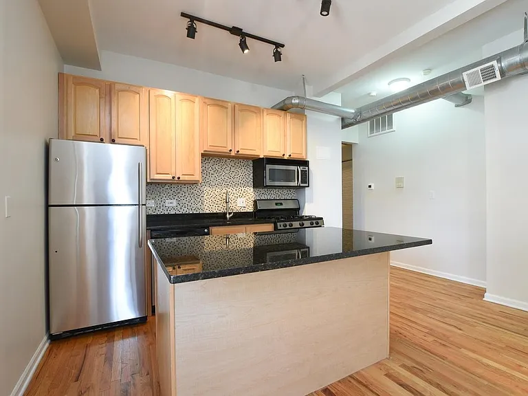 2638 N Orchard St #2R — Photo 6
