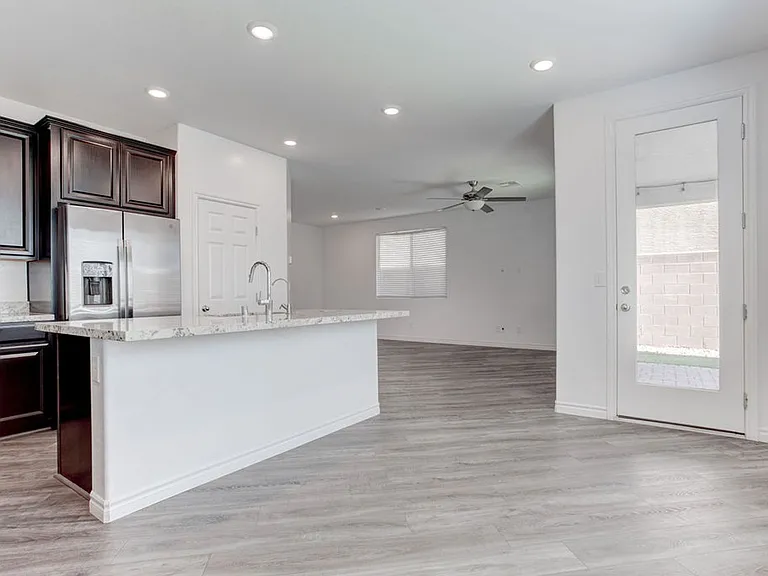 7106 Calvert Cliffs St — Photo 14