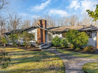 5 Jennifer Ln, Warren Twp., NJ 07059