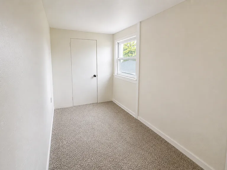 115 Columbus Pl #3 — Photo 10