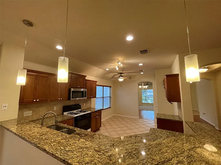 3110 Aquila Ct — Photo 7