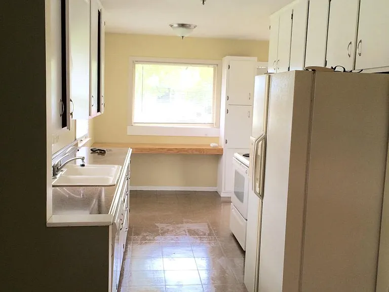10137 Colfax Ave S — Photo 7