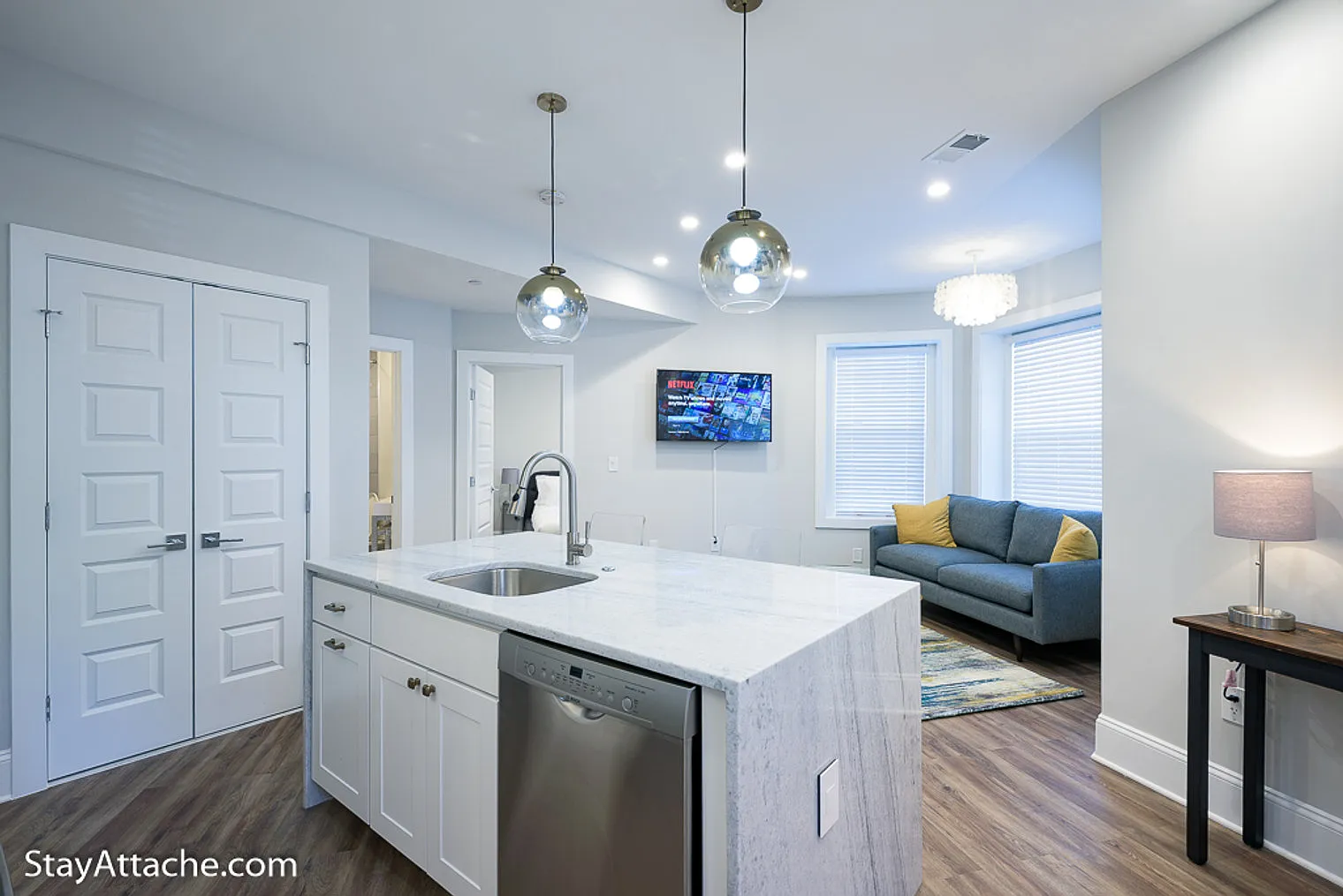 1 bed, 1.0 bath, 5920 sqft, $3,948 — Photo 3