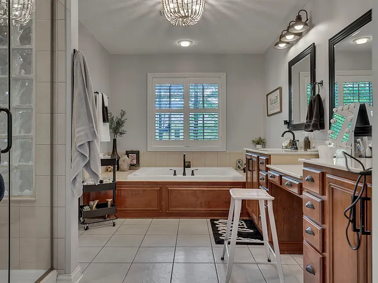 7097 Pleasant Colony Cir — Photo 55