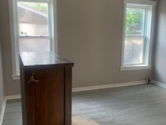 2nd image of 1416-1422 S 5th Ave #101