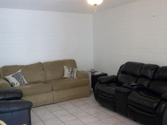 5th image of 814 N 82nd St APT G105