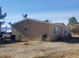 5201 Hawkins Way, Pahrump, NV 89061