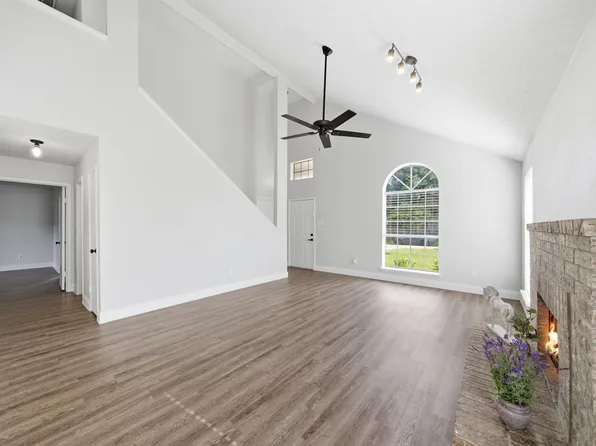 13307 Cape Province Dr, Houston, TX 77083