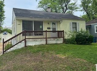 2065 Coleridge Dr, Saint Louis, MO 63136