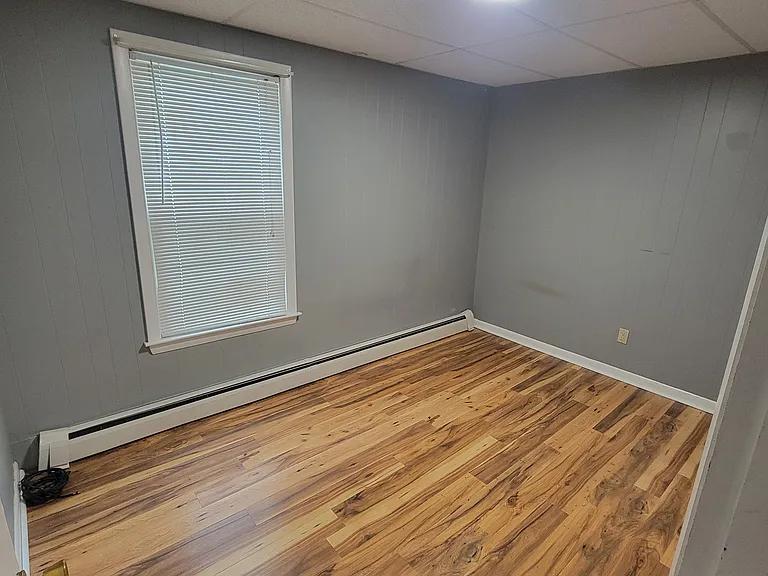 182 Lincoln St #1 — Photo 3