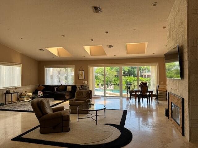 2nd image of 339 Regatta Drive
