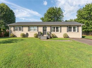 131 Sheffield Rd, Mocksville, NC 27028