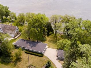 3045 Smith Lake Rd, West Bend, WI 53090