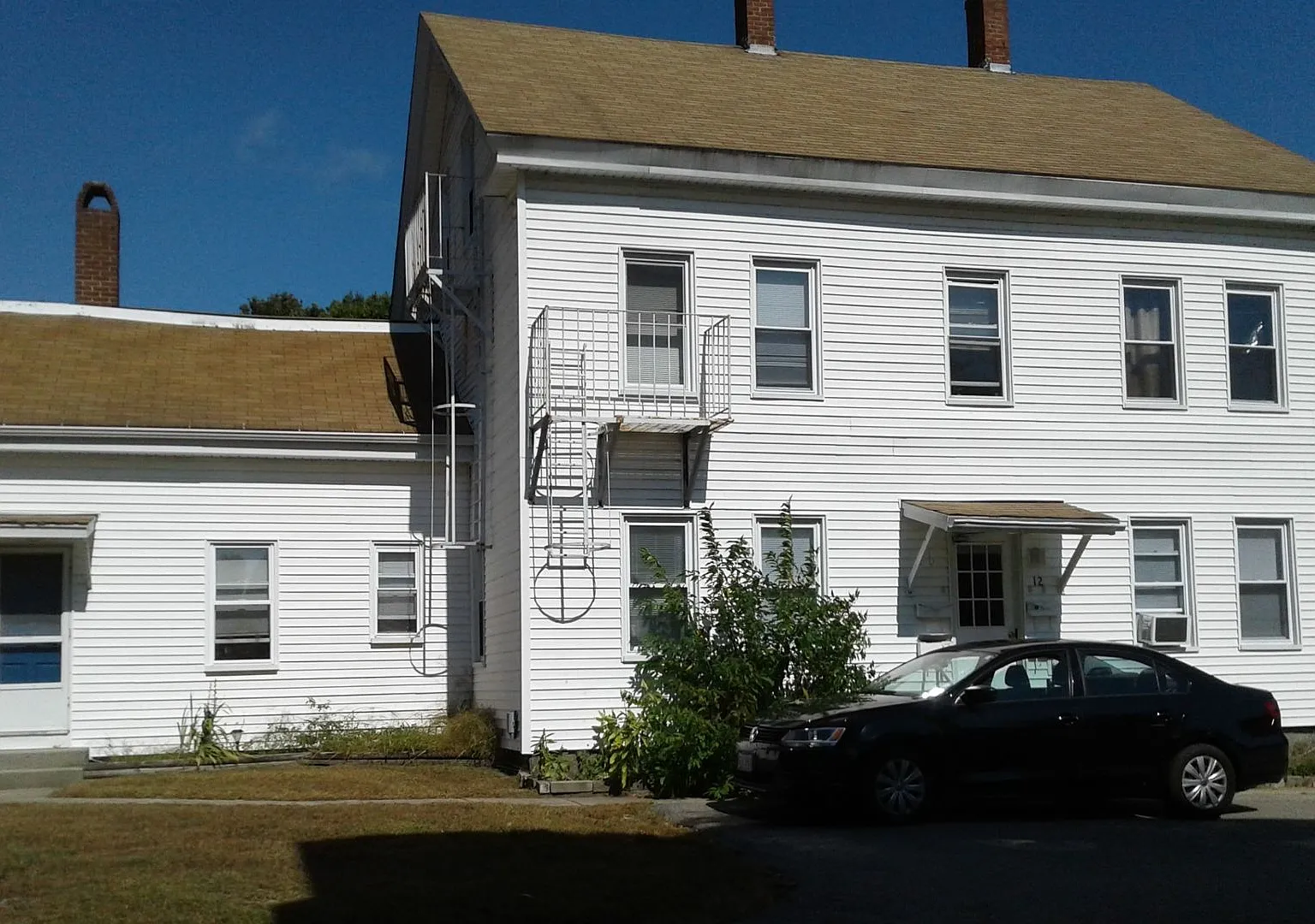 12 Cross — Photo 1