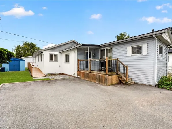 4588 Martha Ln, Lincoln, ON L0R 1B1