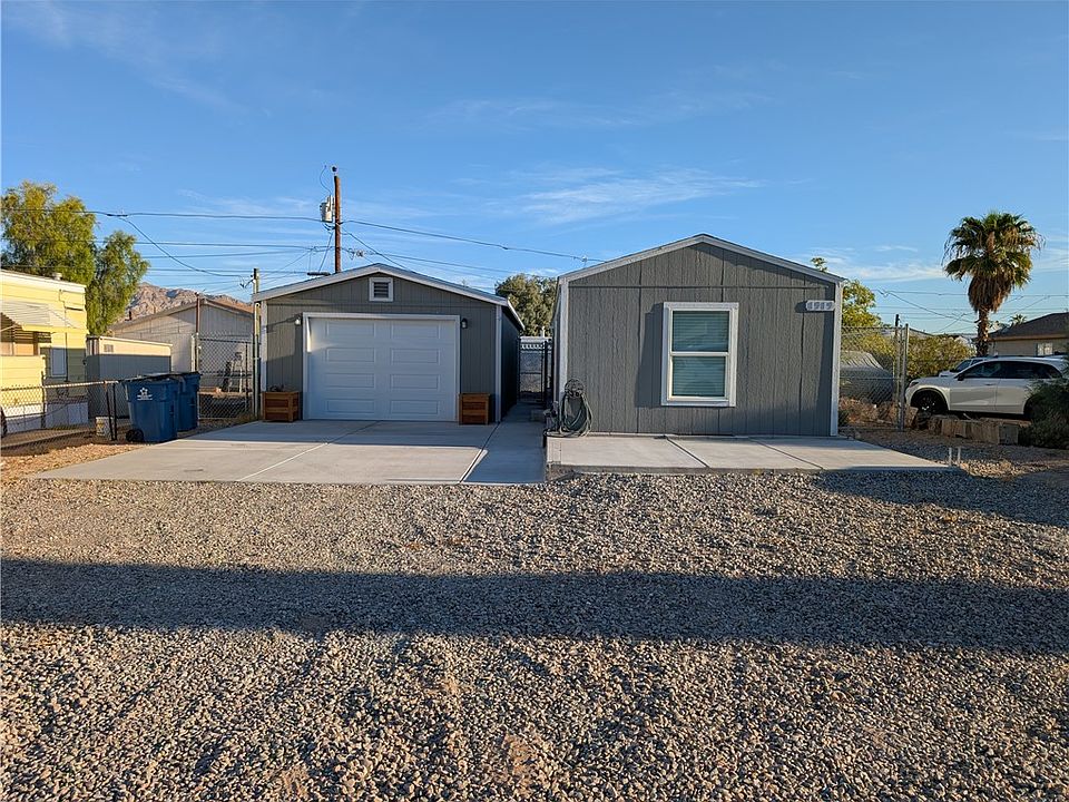 1st image of 1919 Coral Isle Dr