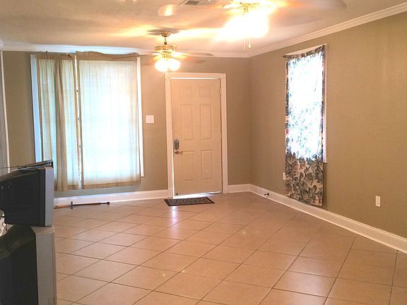 5th image of 433 Bellanger Ave