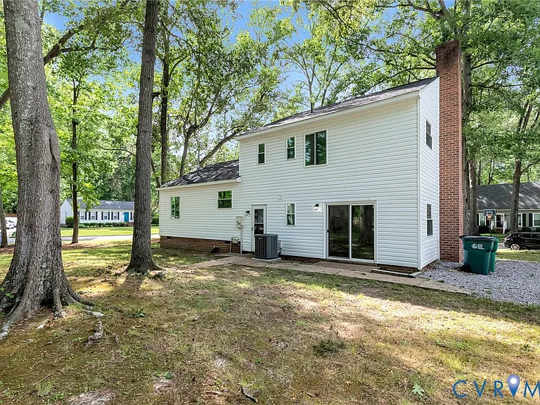 9015 Covewood Rd — Photo 29