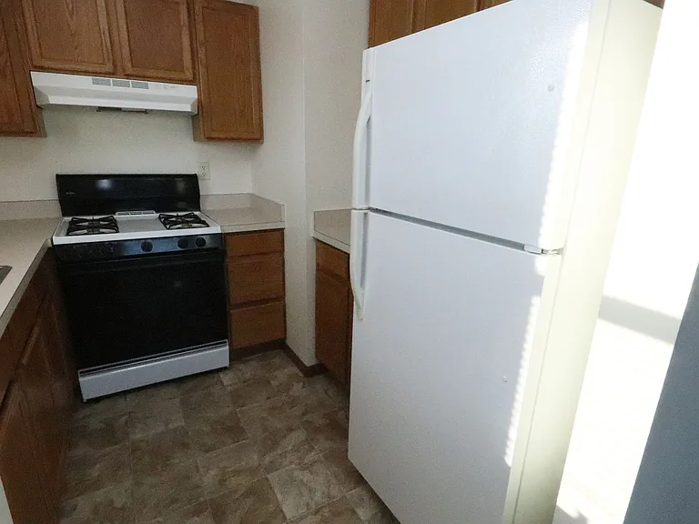 219 Tanglewood Dr #C — Photo 5