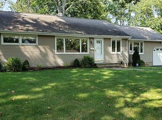 767 Arbor Rd, Paramus, NJ 07652