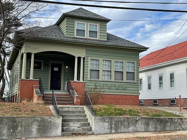 1st image of 524 River Ave