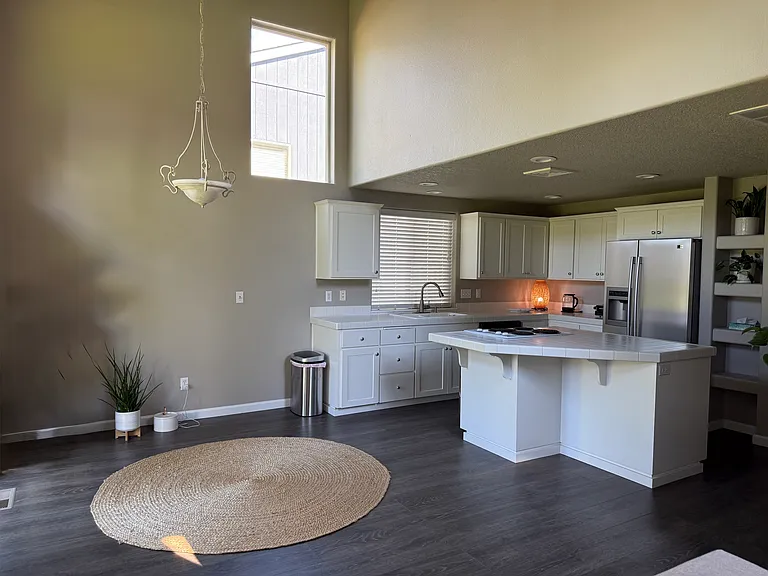 8653 NE Alder St — Photo 5