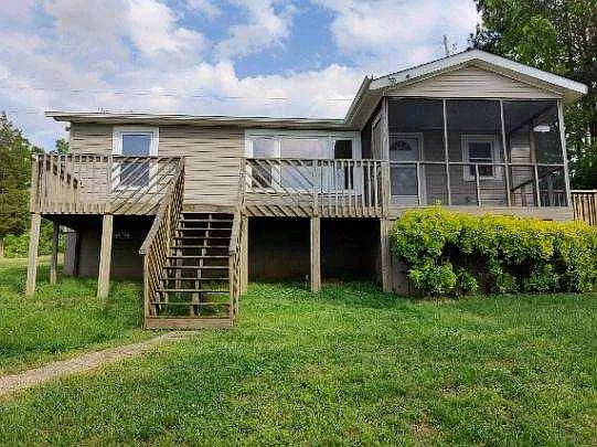 114 Residence Dr — Photo 3