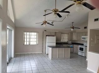 140 Azalea St, Plantation Key, FL 33036