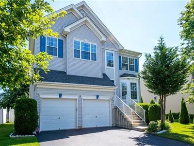 10 Allegheny Ln, Bordentown, NJ, 08505