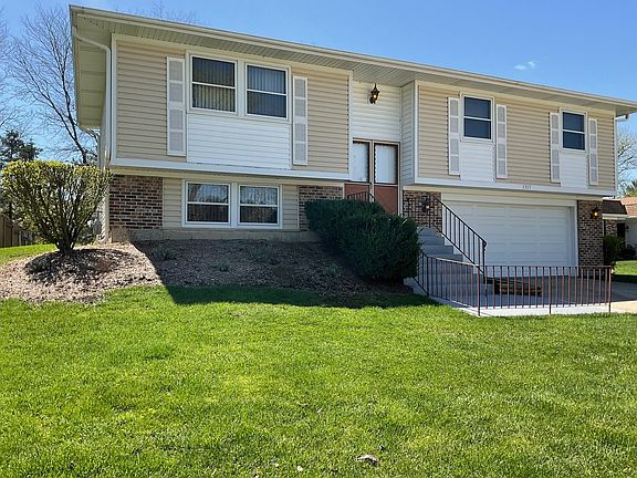 4th image of 1315 W New Britton Dr