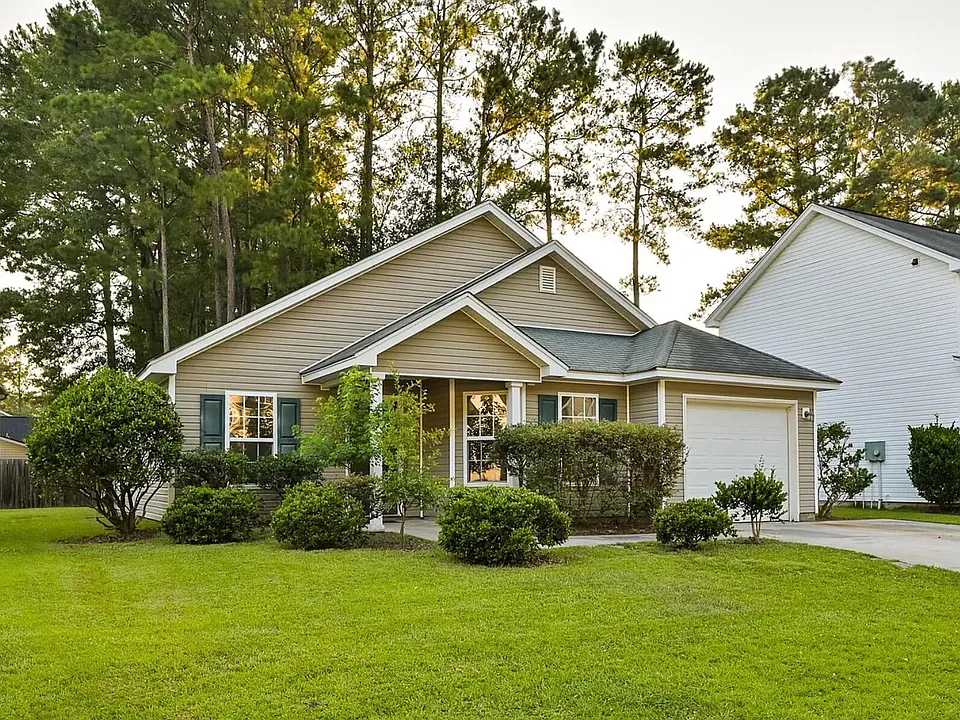 203 Trickle Dr