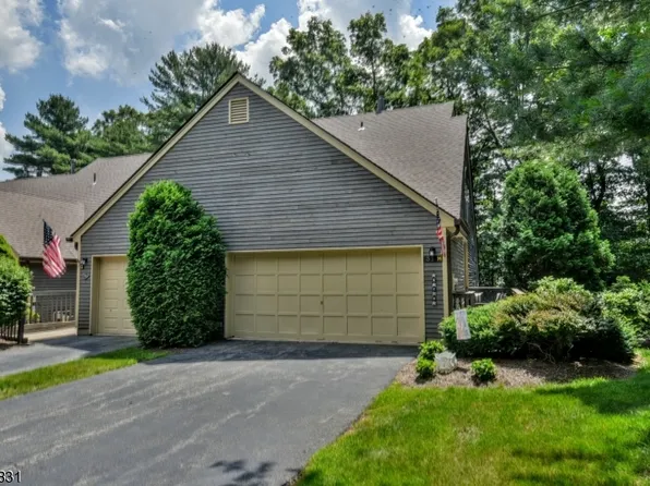 31 Concord Rd, West Milford Twp., NJ 07480
