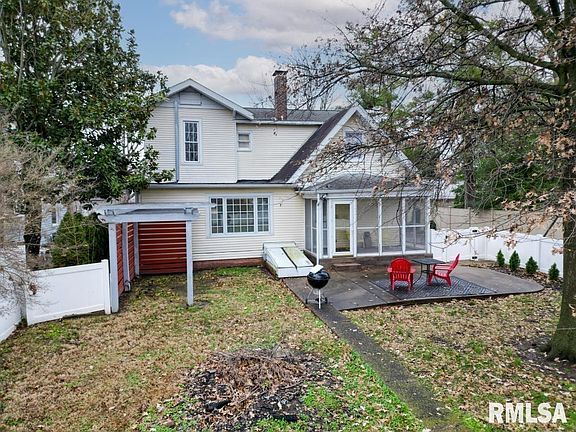 3rd image of 103 N Granger St