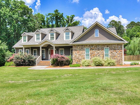 2nd image of 115 River Wind Dr