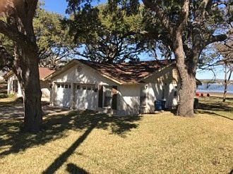 4th image of 132 S Shorewood Dr