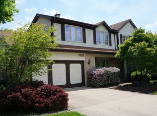 7813 Dorchester Ln, Darien, IL