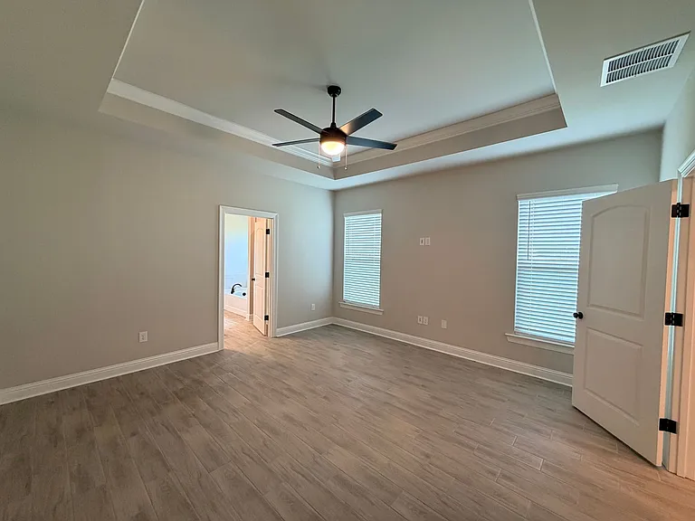 277 Saint Edmunds Way — Photo 16