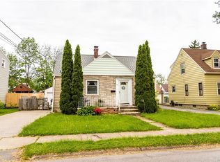 81 Kent St, Blasdell, NY 14219