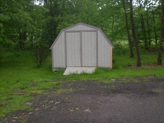 5th image of 4573 Burkholder Dr