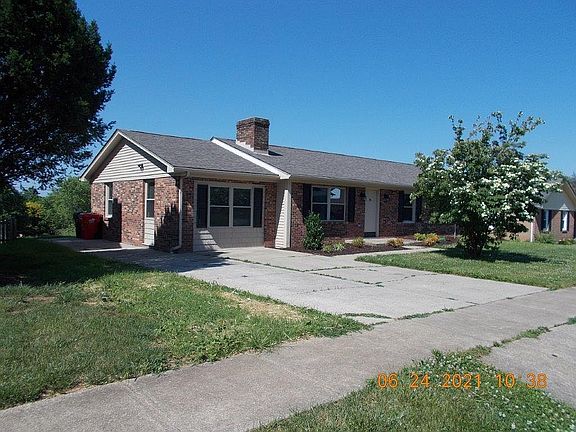 3rd image of 122 Applegrove Dr