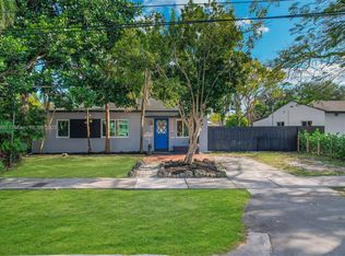 3225 SW 75th Ct, Miami, FL 33155