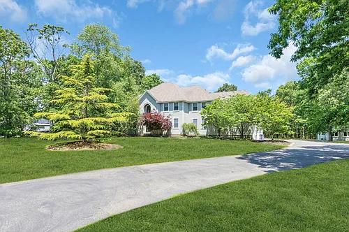 39 Arnold Blvd Photo 1
