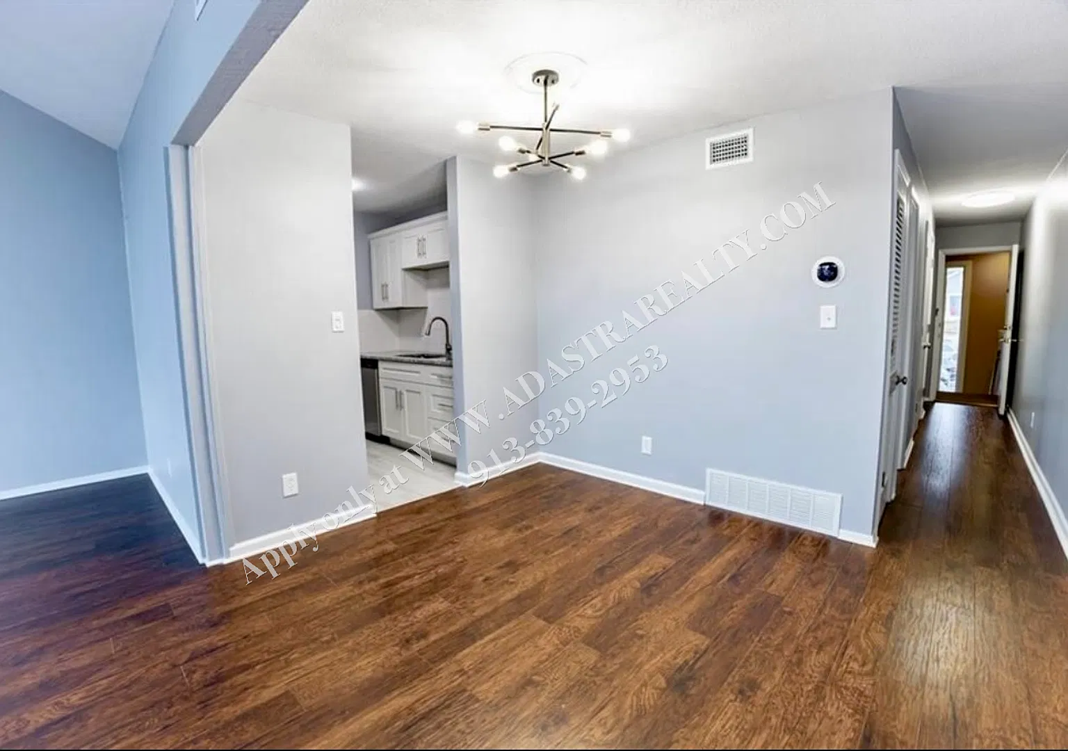 Plaza Penthouse Experience-Available Now!! — Photo 4