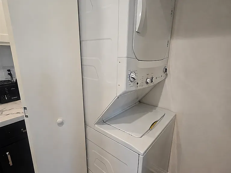 Washer & Dryer