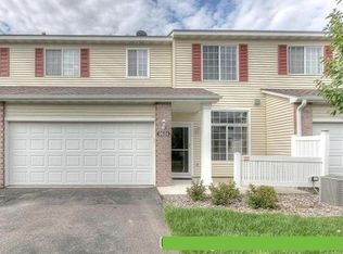 9624 Peony Ln N, Maple Grove, MN 55311